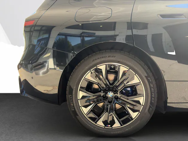 BMW iX xDrive45