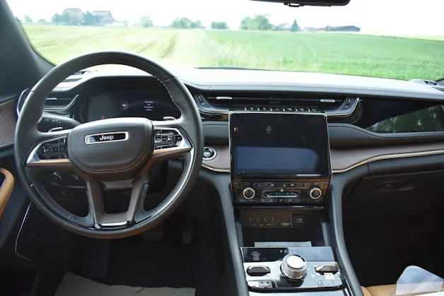JEEP Grand Cherokee Summit 5.7 Hemi AWD