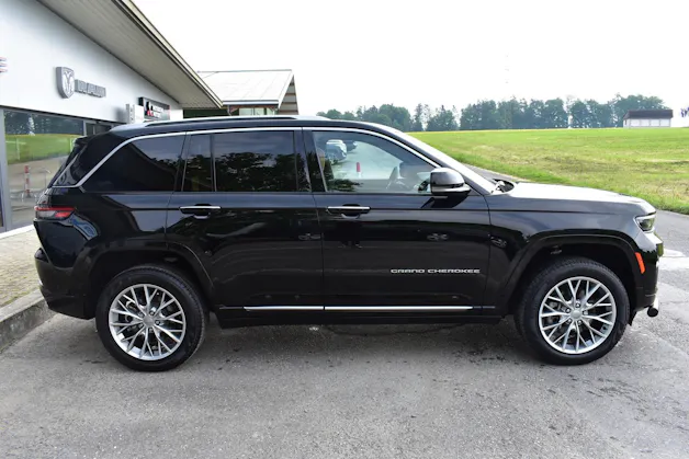JEEP Grand Cherokee Summit 5.7 Hemi AWD