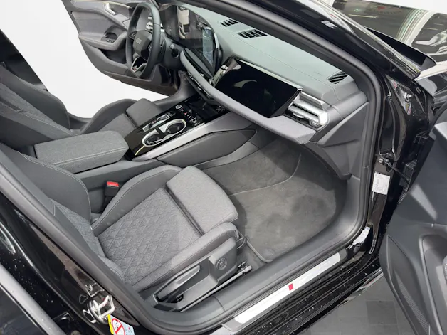 AUDI A6 Avant TDI quattro 150 kW S tronic