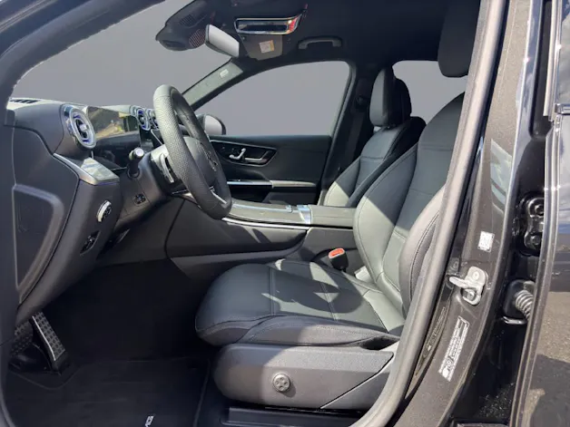MERCEDES-BENZ GLC 300 AMG Line 4matic