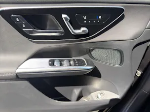 MERCEDES-BENZ GLC 300 AMG Line 4matic