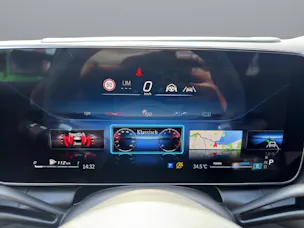 MERCEDES-BENZ GLC 300 AMG Line 4matic