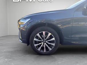 VOLVO XC60 B5 Benzin Mild Hybrid AWD Plus Dark Geartronic