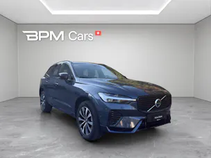 VOLVO XC60 B5 Benzin Mild Hybrid AWD Plus Dark Geartronic