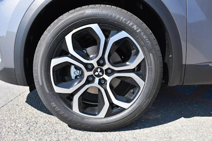 MITSUBISHI ASX 12