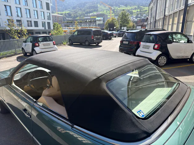 MERCEDES-BENZ E 220 Cabrio - 124er