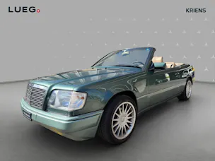 MERCEDES-BENZ E 220 Cabrio - 124er