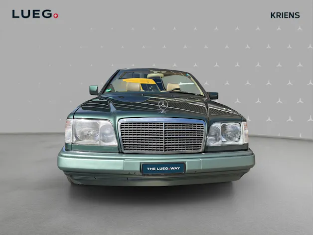 MERCEDES-BENZ E 220 Cabrio - 124er