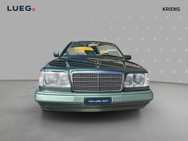 MERCEDES-BENZ E 220 Cabrio - 124er