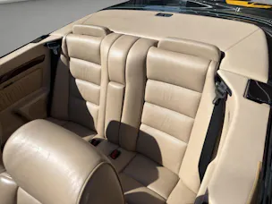 MERCEDES-BENZ E 220 Cabrio - 124er