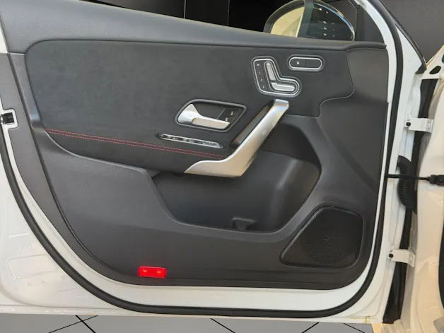 MERCEDES-BENZ A 250 4Matic 8G-DCT