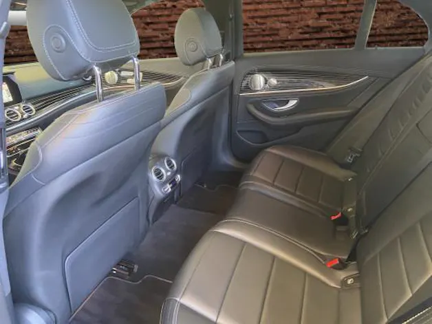 MERCEDES-BENZ E 220 d Swiss Star 4Matic