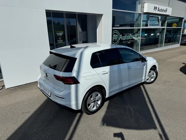 VW Golf 1.5 e TSI mHEV Basis DSG
