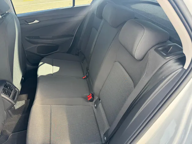 VW Golf 1.5 e TSI mHEV Basis DSG