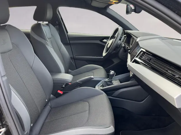 AUDI A1 Sportback 30 TFSI S Line Attraction S-tronic