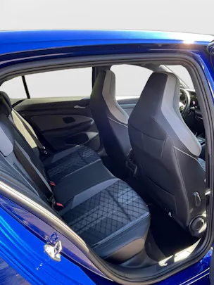VW Golf 1.5 eTSI mHEV ACT R-Line DSG