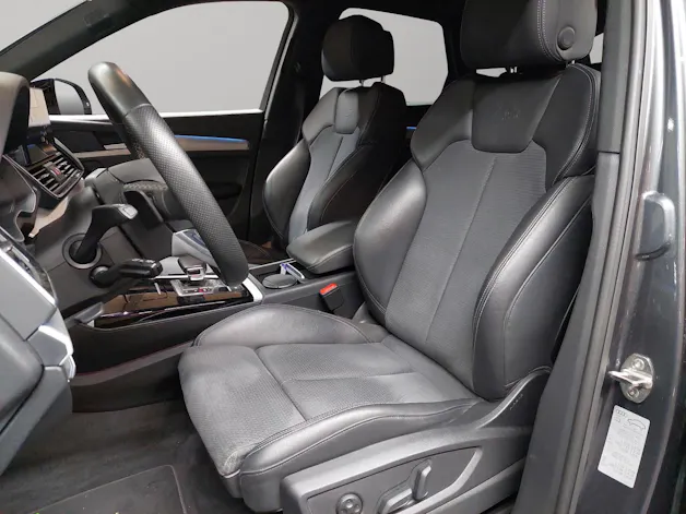 AUDI Q5 50 TFSI e PHEV Black Edition quattro S-tronic
