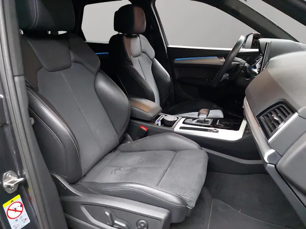 AUDI Q5 50 TFSI e PHEV Black Edition quattro S-tronic