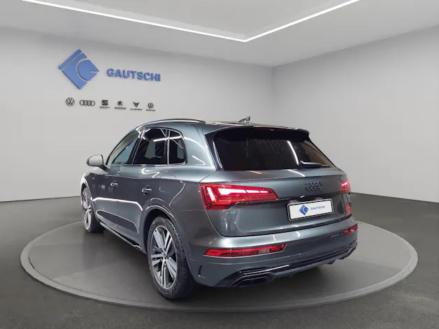 AUDI Q5 50 TFSI e PHEV Black Edition quattro S-tronic