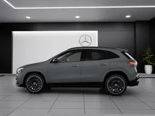 MERCEDES-BENZ GLA 200 Night Star 7G-DCT