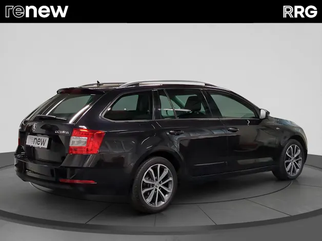 SKODA Octavia Combi 1.5 TSI Soleil DSG