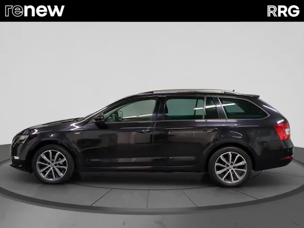 SKODA Octavia Combi 1.5 TSI Soleil DSG