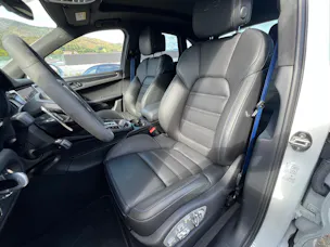 PORSCHE Macan GTS PDK