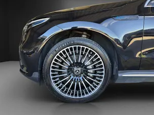 MERCEDES-BENZ EQC 400 AMG Line 4Matic