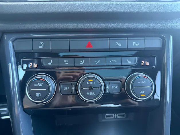 VW T-Roc 2.0 TSI Sport DSG 4Motion