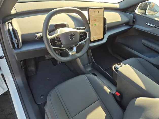 VOLVO EX30 CC P8 Plus AWD
