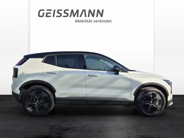 VOLVO EX30 CC P8 Plus AWD