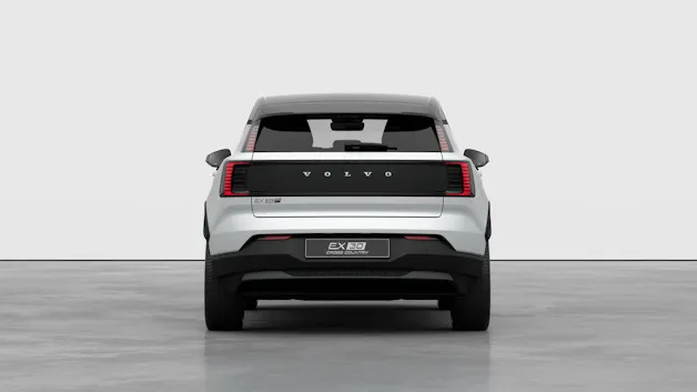 VOLVO EX30 CC P8 Plus AWD