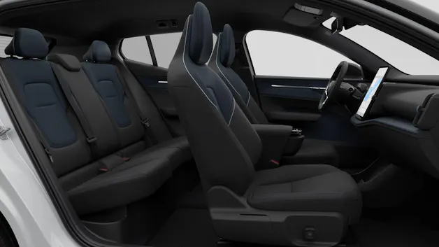 VOLVO EX30 CC P8 Plus AWD