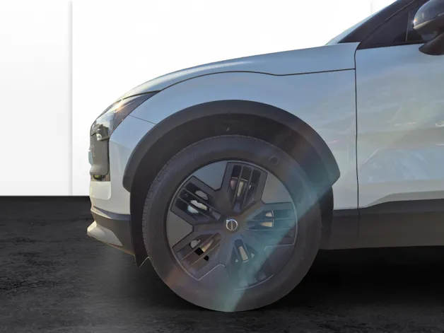 VOLVO EX30 CC P8 Plus AWD