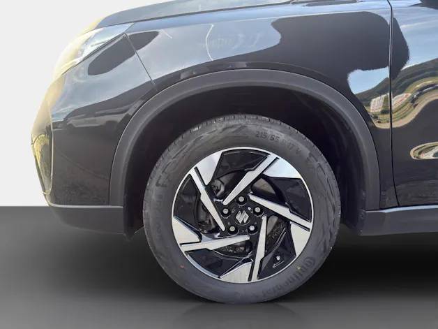 Suzuki Vitara 1.5/102 Piz Sulai Top Hybrid 4x4