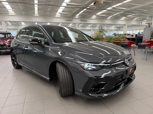 VW Golf 2.0 TSI R DSG 4 Motion