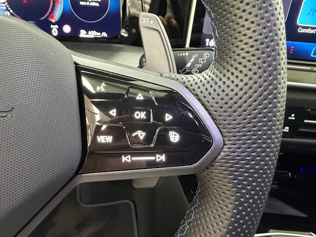 VW Golf 2.0 TSI R DSG 4 Motion