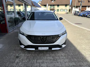 PEUGEOT 308 1.2 Pure Tech Allure Pack EAT8