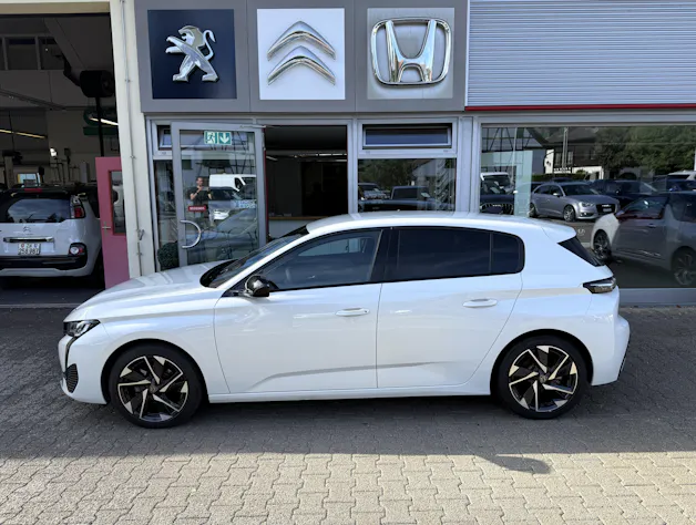 PEUGEOT 308 1.2 Pure Tech Allure Pack EAT8