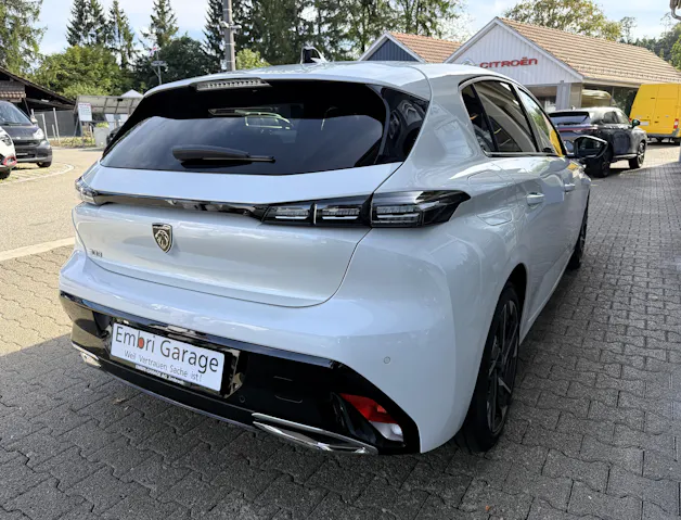 PEUGEOT 308 1.2 Pure Tech Allure Pack EAT8