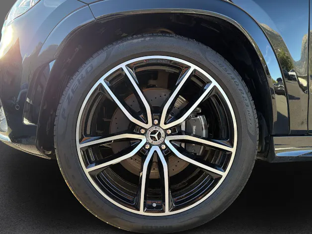 MERCEDES-BENZ GLS 400 d AMG L.4M