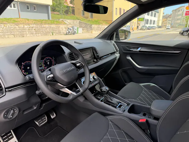 SKODA Karoq 2.0TSI SportL.4x4