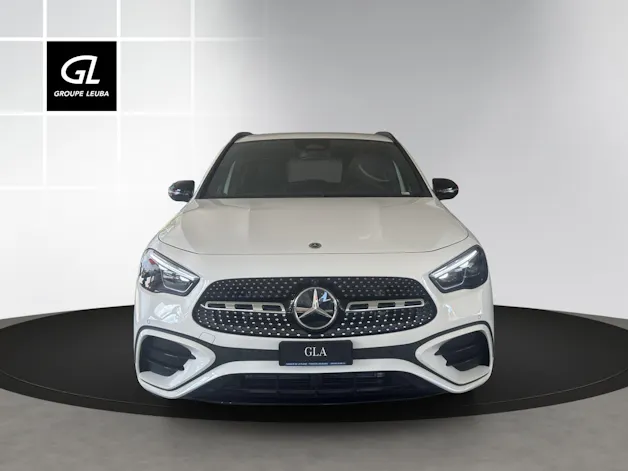 MERCEDES-BENZ GLA 250 4Matic 8G-DCT Swiss Star