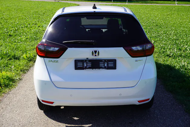 HONDA Jazz 1.5i-MMD Executive E-CVT