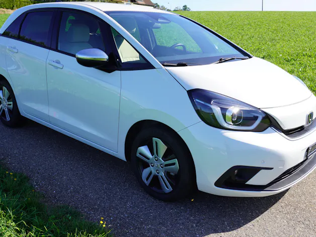 HONDA Jazz 1.5i-MMD Executive E-CVT