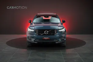 VOLVO XC40 1.5 T5 PiH R-Design / CH-Fahrzeug / Panorama / 360°Kamera /