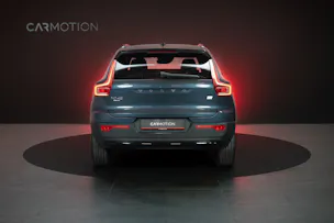VOLVO XC40 1.5 T5 PiH R-Design / CH-Fahrzeug / Panorama / 360°Kamera /