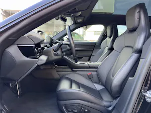 PORSCHE Taycan 4S Cross Turismo