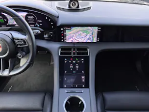 PORSCHE Taycan 4S Cross Turismo